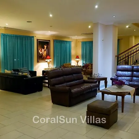 Elite Amazing With Heated Pool By Coral Sun *