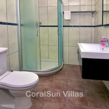 Elite Amazing With Heated Pool By Coral Sun Вилла