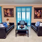 Villa Elite Amazing With Heated Pool By Coral Sun Polis