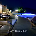 Villa Elite Amazing With Heated Pool By Coral Sun