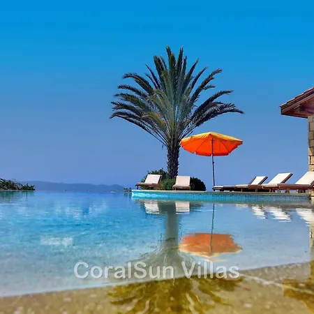 Vila Elite Amazing With Heated Pool By Coral Sun *