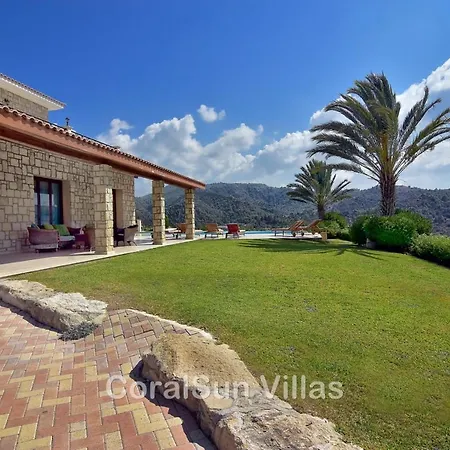 Elite Amazing With Heated Pool By Coral Sun * Polis