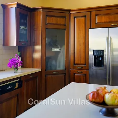 Villa Elite Amazing With Heated Pool By Coral Sun *