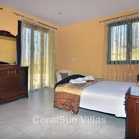 Elite Amazing With Heated Pool By Coral Sun