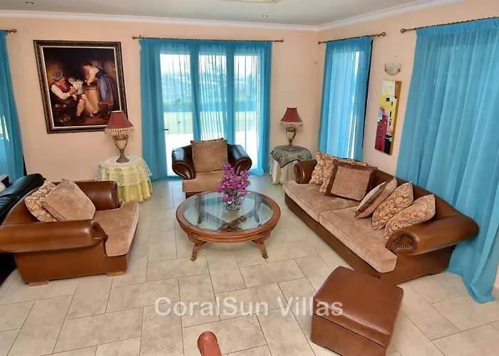 Elite Amazing With Heated Pool By Coral Sun *