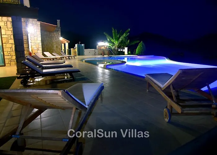 Villa Elite Amazing With Heated Pool By Coral Sun