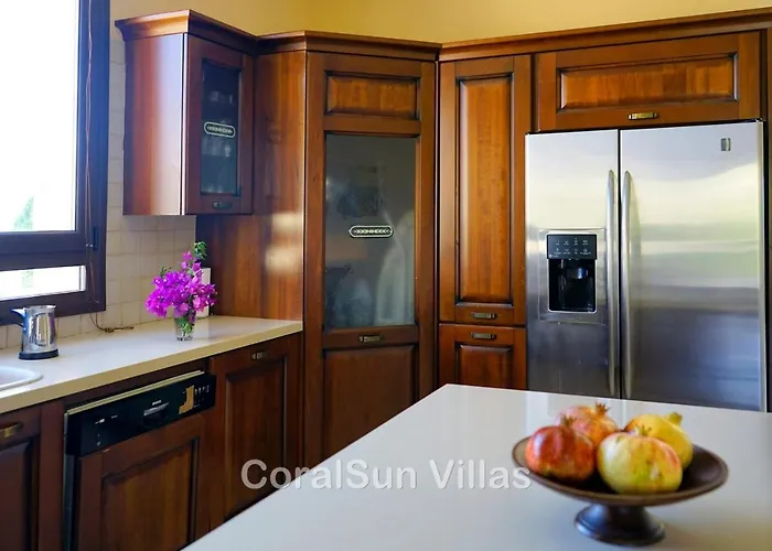 Villa Elite Amazing With Heated Pool By Coral Sun *