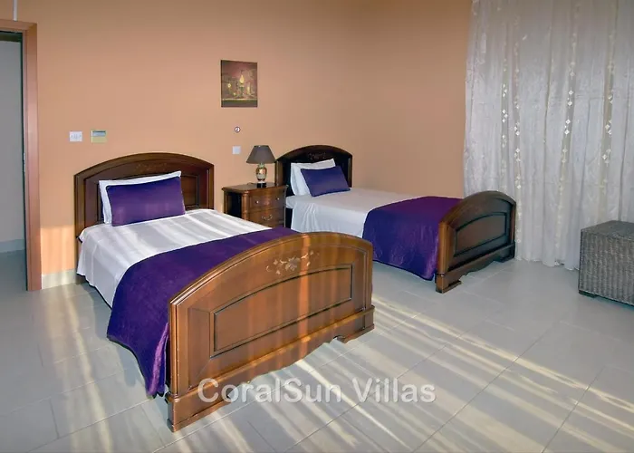 Villa Elite Amazing With Heated Pool By Coral Sun Polis
