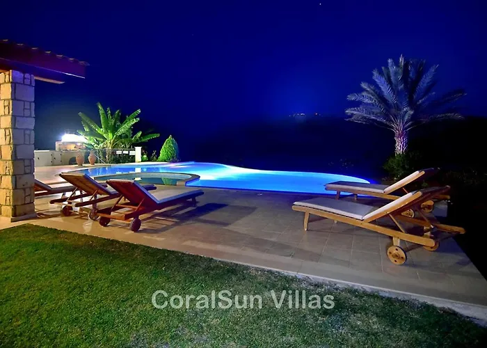 Elite Amazing With Heated Pool By Coral Sun * Polis