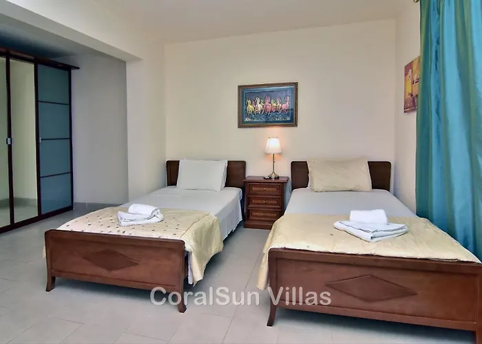 Elite Amazing With Heated Pool By Coral Sun *